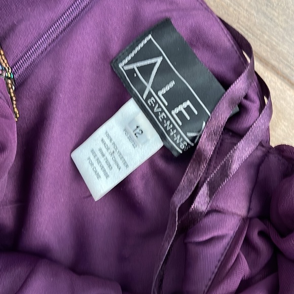 Alex Evenings Beaded Halter Long Gown, size 12 - Picture 4 of 6